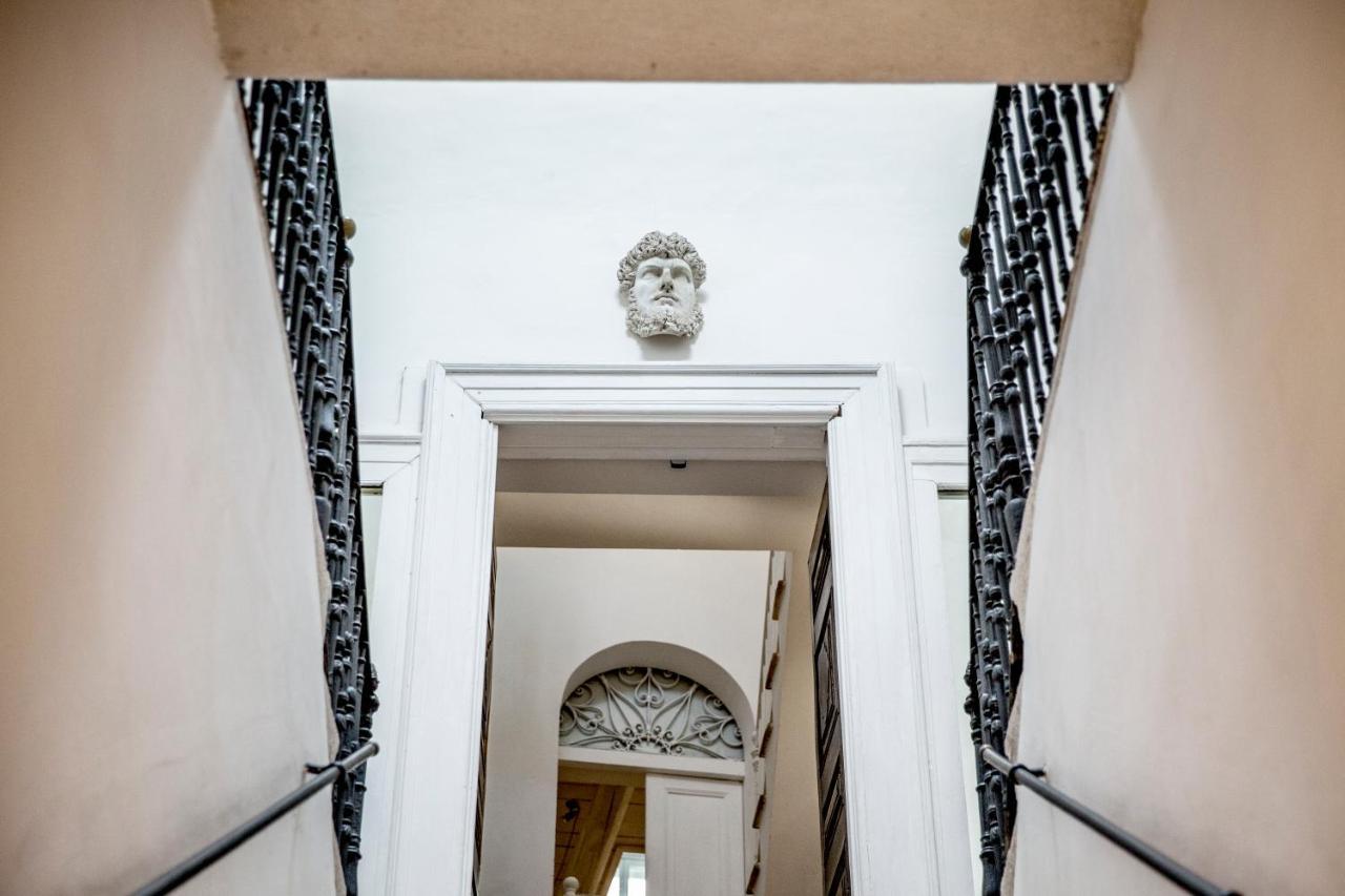 Le Foglie Di Acanto Lucera Bagian luar foto